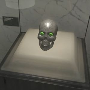 Memento Non Mori Emerald in GTA Online Kortz Center Heist