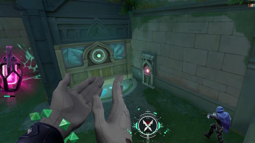 Doing switch using Hush passive in Valorant